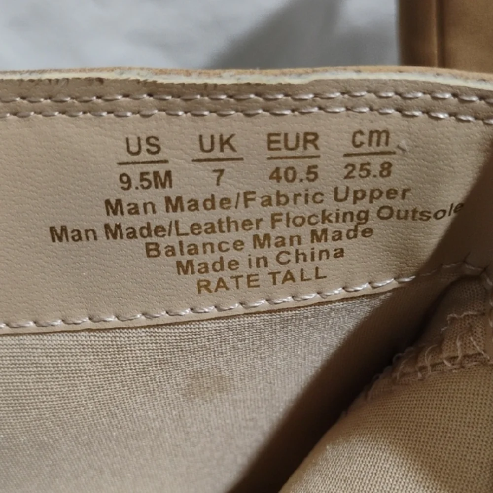 (#209) SALE! NWOT Dr. Scholls Stylish Tan Knee-High Boots Never Worn No Box